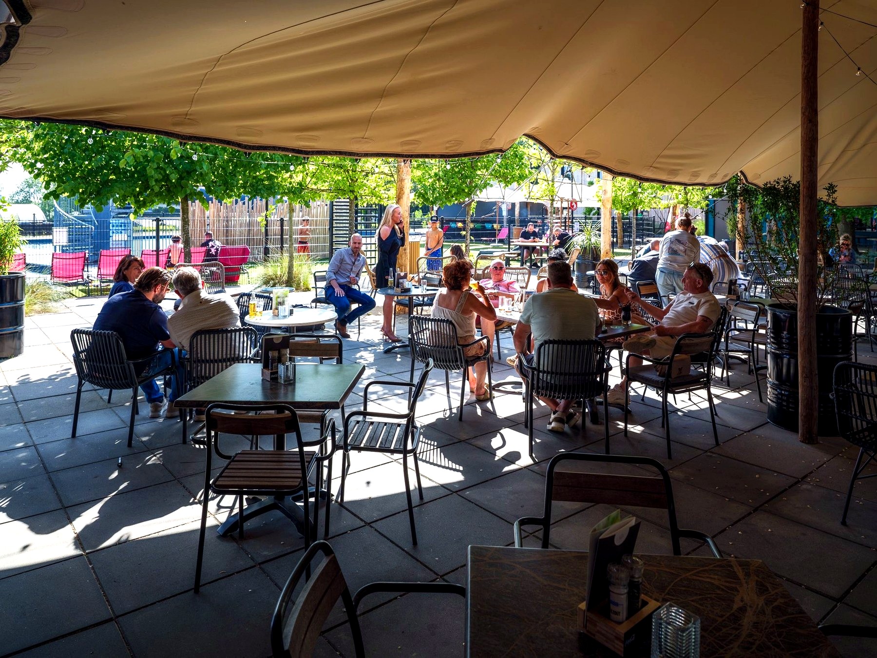 Vol terras bij Horeca Boulevard
